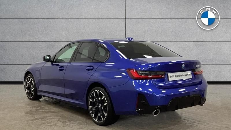 Used BMW 330e M Sport 288 HP (211 kW) 2025 Blue