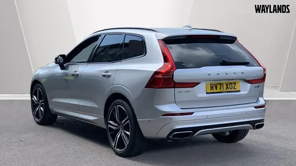 Used Volvo XC60 R-Design Pro 2021 Silver SUV
