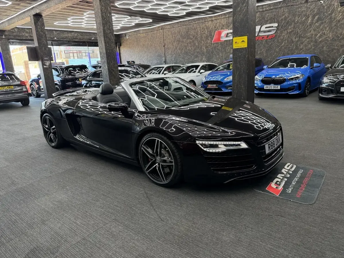 Used Audi R8 Spyder Advanced 430 HP (316 kW) 2013 Black Cabriolet