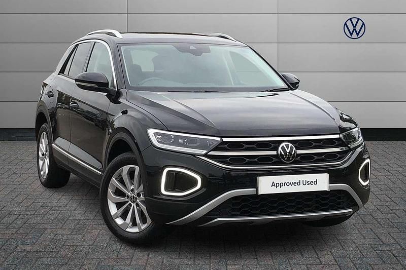 Black Used 2022 VW T-Roc Style SUV | £18,880 (Good price) - Image 1/4