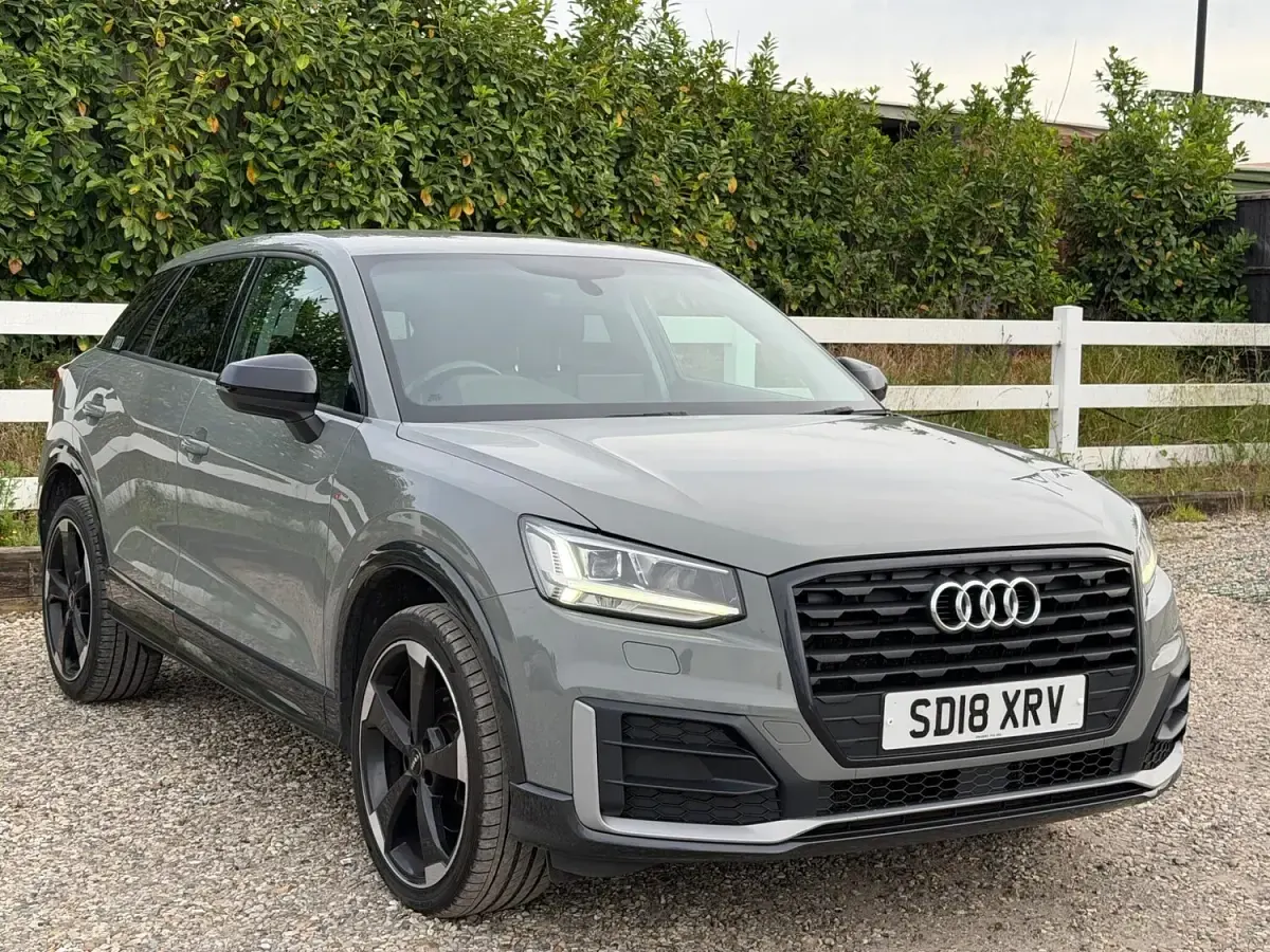 Used Audi Q2 Performance 150 HP (110 kW) 2018 Grey SUV
