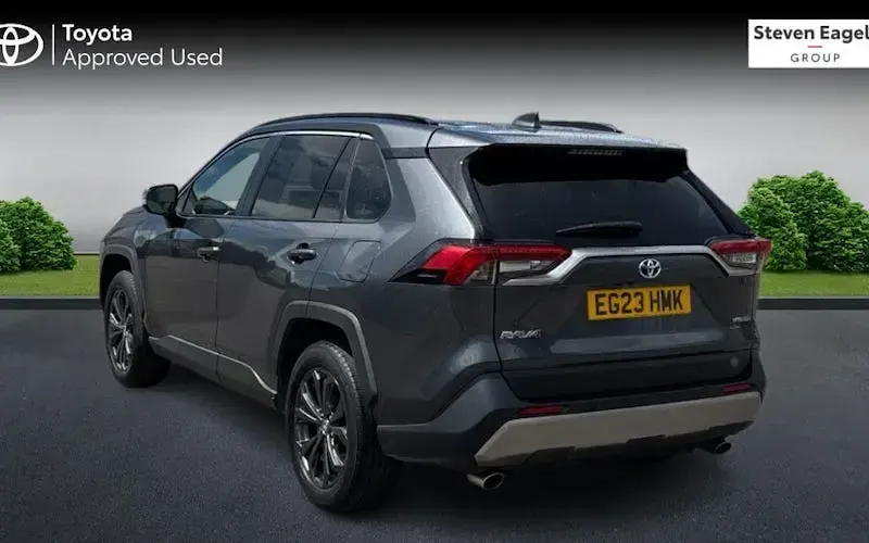 Used Toyota RAV4 Design 218 HP (160 kW) 2025 SUV