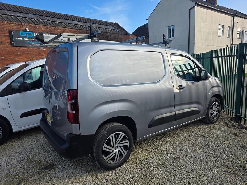 Used Peugeot Partner 2019 Grey MPV