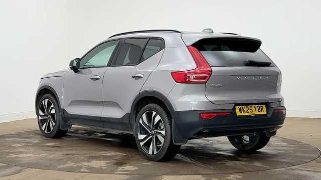 Used Volvo XC40 Ultra 194 HP (142 kW) 2025 Silver SUV