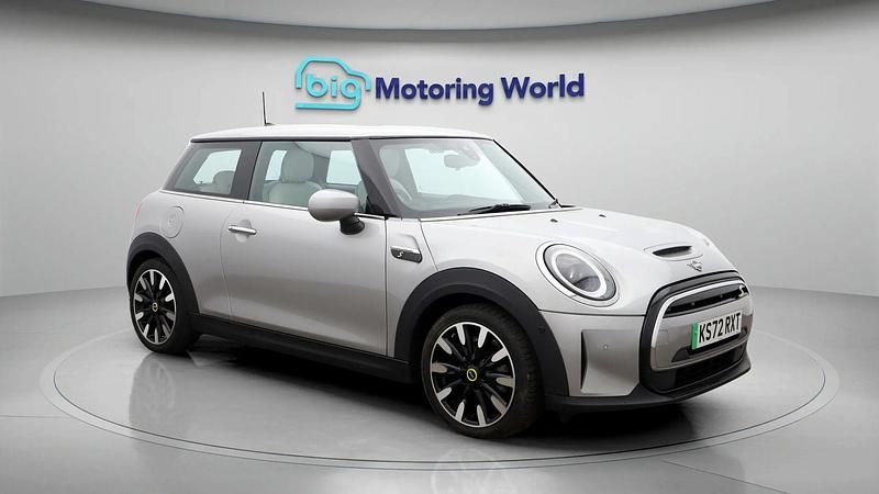 Used Mini Cooper SE Hatch 133 kW (181 HP) 2023 Hatchback