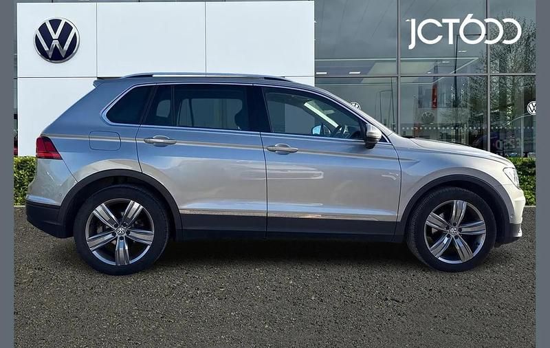 Used VW Tiguan Match 130 HP (95 kW) 2019 Silver SUV
