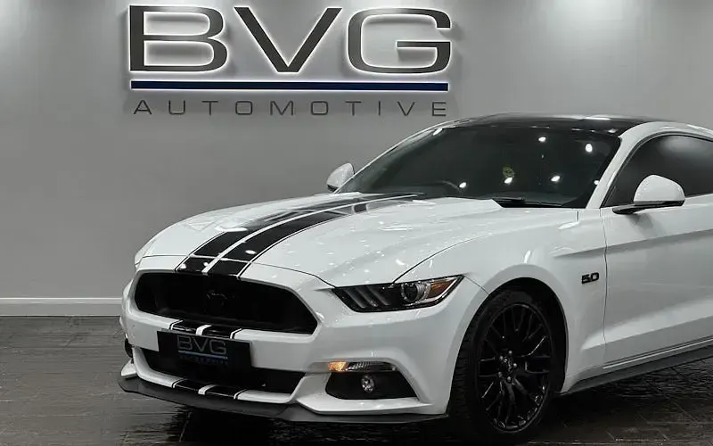 Used Ford Mustang GT Fastback 416 HP (305 kW) 2017 White Coupe