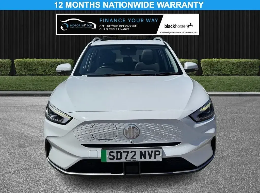 Used MG ZS Trophy 114 kW (156 HP) 2022 White SUV