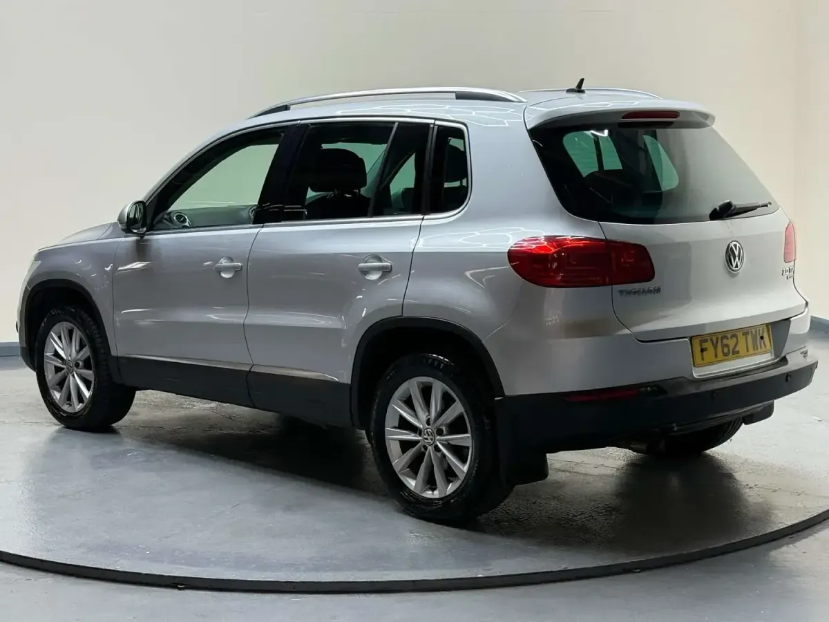 Second-hand VW Tiguan SE 140 CP (102 kW) 2012 Argintiu SUV