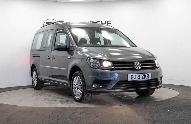 Grey Used 2019 VW Caddy Maxi MPV | £13,490 (Good price) - Image 1/4