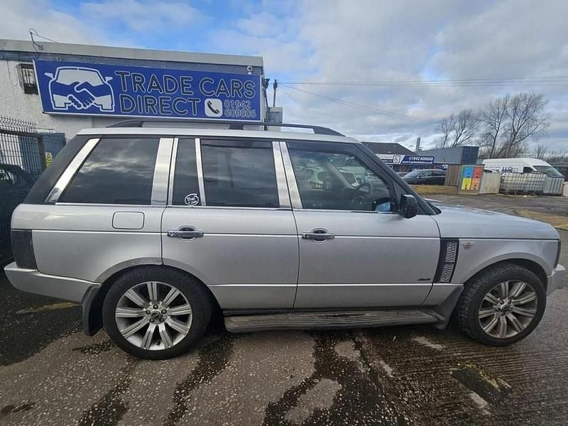 Used Land Rover Range Rover SE 174 HP (127 kW) 2004 Silver SUV