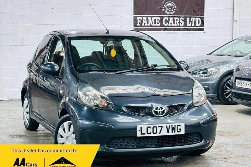 Grey Used 2007 Toyota Aygo Hatchback | £2,500 (Good price) - Image 1/1