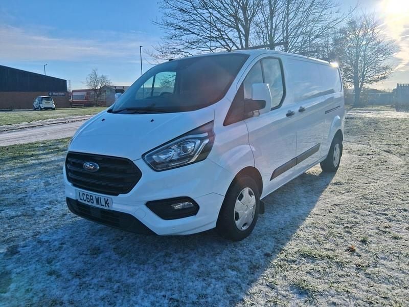 White Used 2018 Ford Transit Custom Trend Van | £11,395 (Super price) - Image 1/4