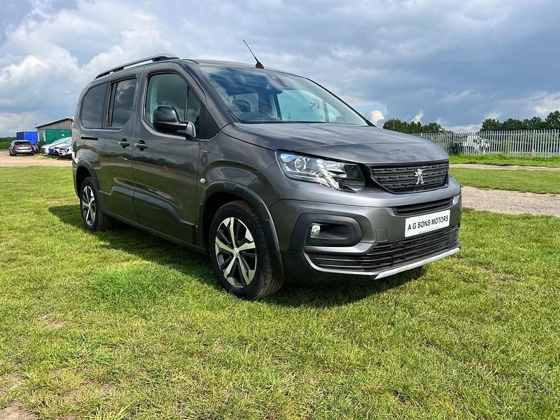 Grey Used 2019 Peugeot Rifter GT-line MPV | £11,495 (Fair price) - Image 1/4