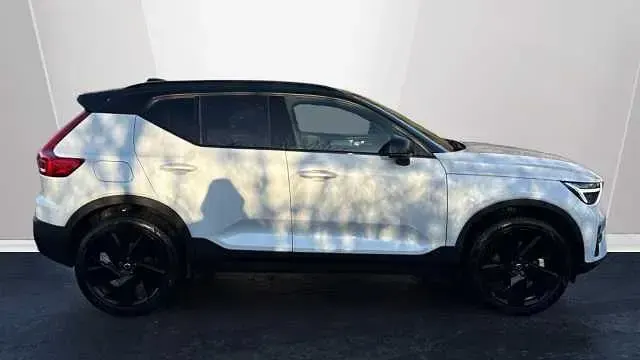 Used Volvo XC40 Ultra 194 HP (142 kW) 2026 SUV
