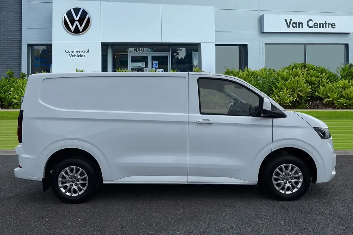 Used VW T7 Pro 110 HP (80 kW) 2025 White Van