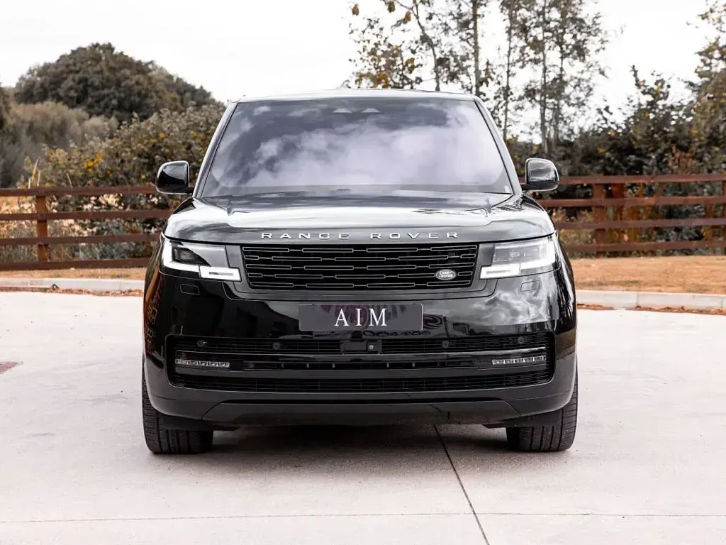 Used Land Rover Range Rover Autobiography 350 HP (257 kW) 2022 Black SUV