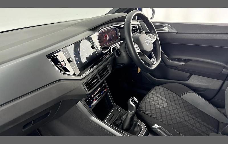 Used VW Polo R-line 95 HP (69 kW) 2023 Blue Hatchback