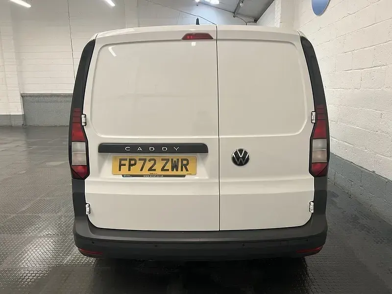 Used VW Caddy 102 HP (75 kW) 2023 White MPV