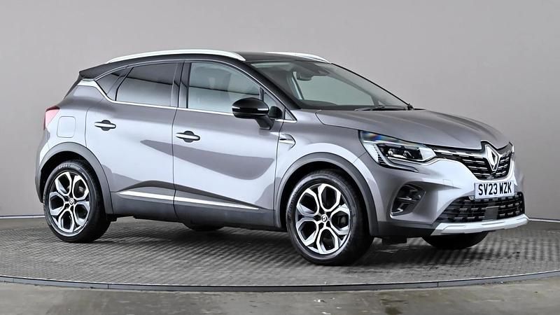 Usado Renault Captur Techno 142 HP (104 kW) 2023 Cinzento SUV