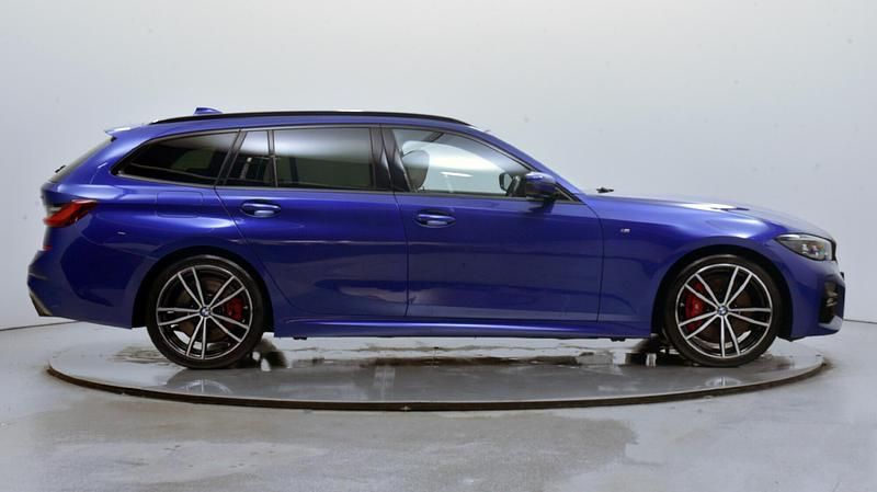 Used BMW 320 M Sport 190 HP (139 kW) 2022 Blue Estate