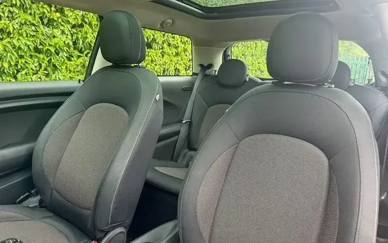 Used Mini Cooper Hatch 136 HP (100 kW) 2017 Hatchback