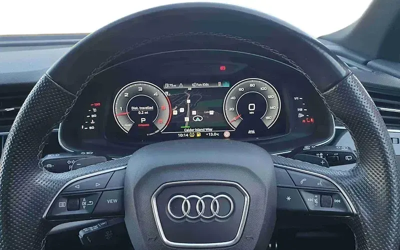 Used Audi Q7 S-Line 286 HP (210 kW) 2021 Grey SUV