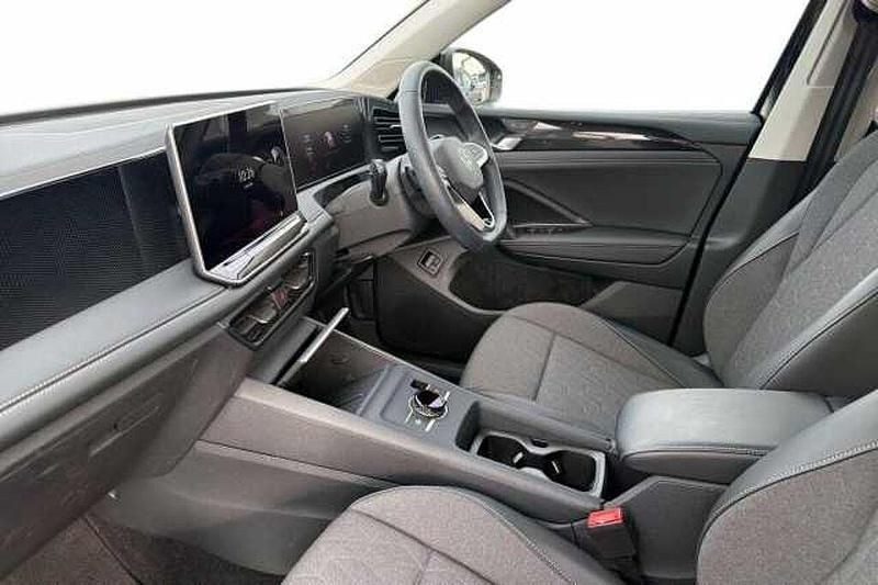 Used VW Tiguan Match 204 HP (150 kW) 2025 Black SUV