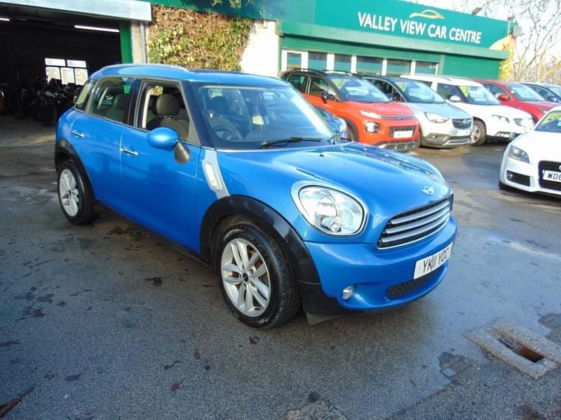Blue Used 2011 Mini Cooper D Hatchback | £3,995 (Fair price) - Image 1/4