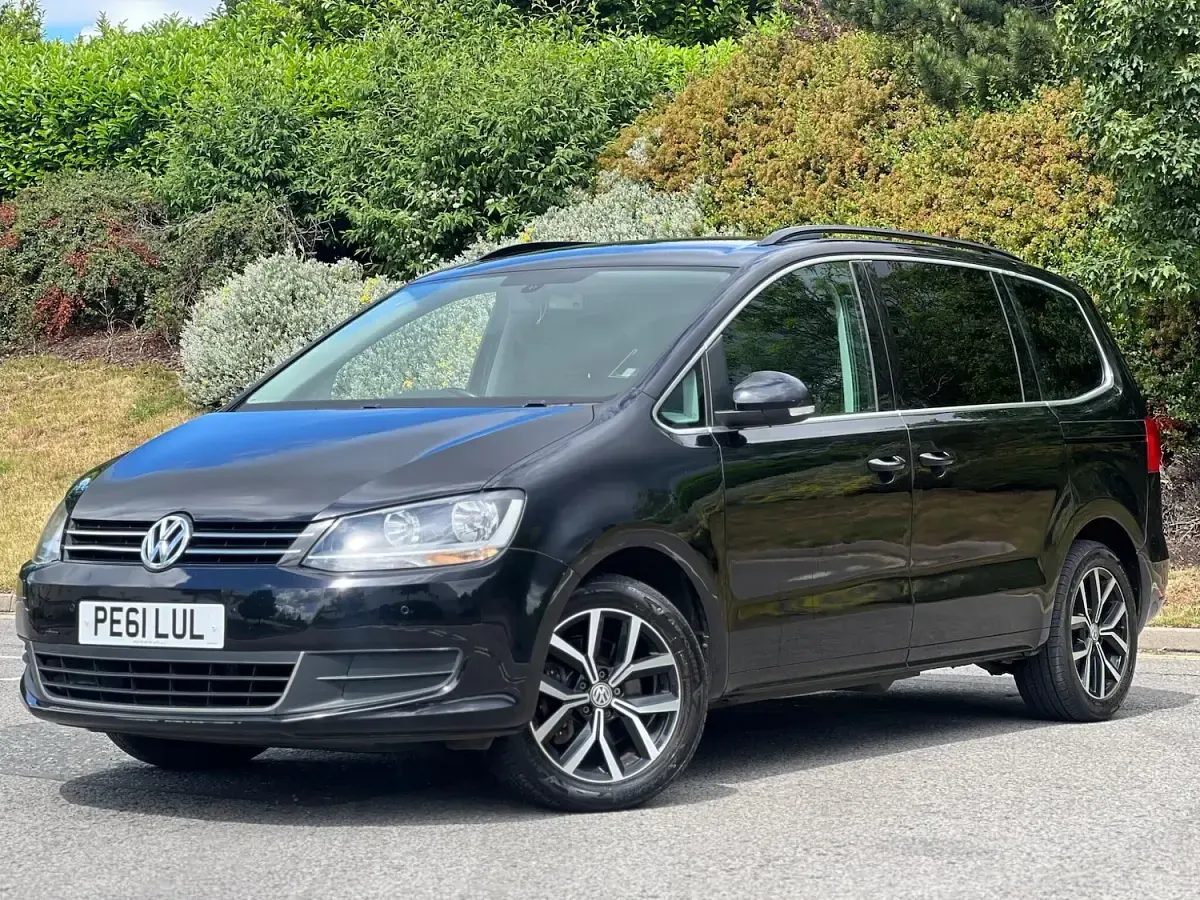 Used VW Sharan SE 140 HP (102 kW) 2011 Black MPV