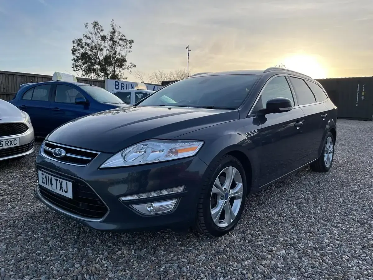 Used Ford Mondeo Business Edition 140 HP (102 kW) 2014 Grey Estate
