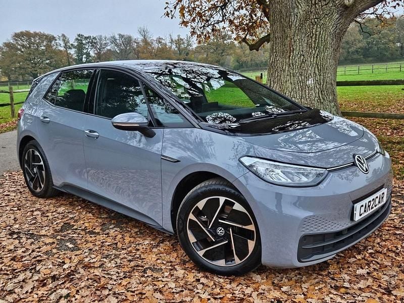 Grey Used 2021 VW ID.3 Pro Performance Hatchback | £13,625 (Fair price) - Image 1/4