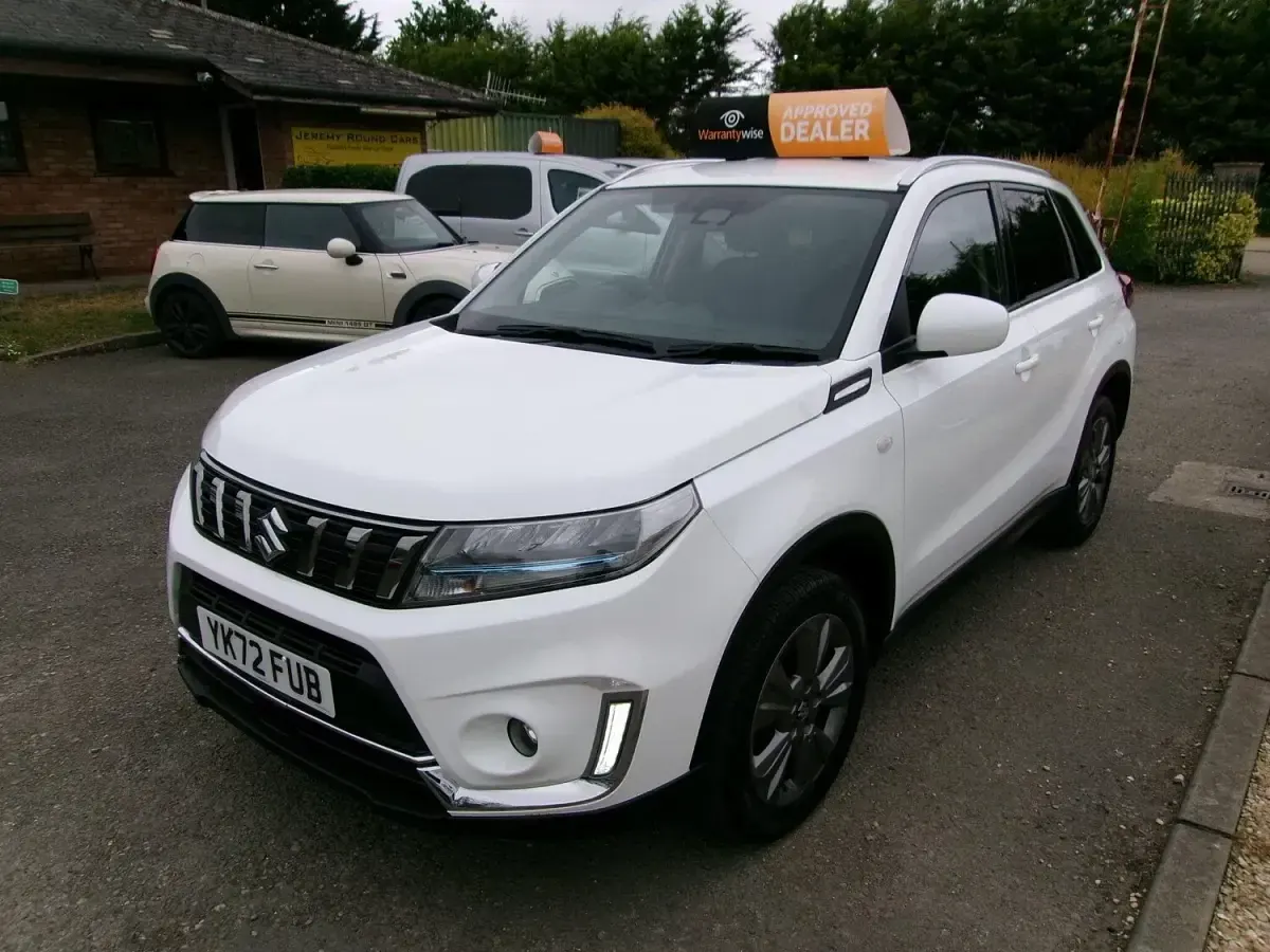 Used Suzuki Vitara SZ-T 2022 White SUV