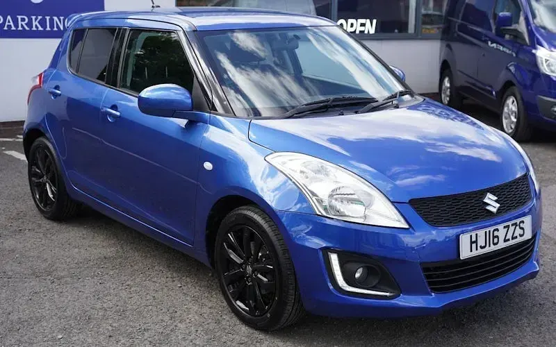 Begagnad Suzuki Swift SZ-L 94 HK (69 kW) 2016 Blå Halvkombi