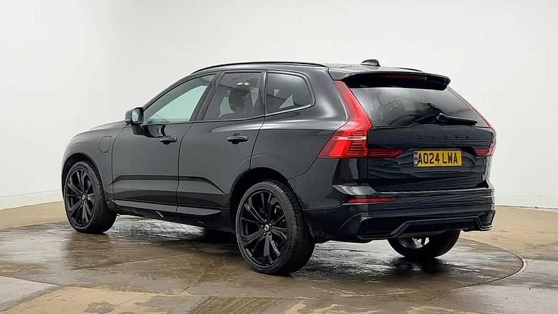 Used Volvo XC60 Plus 345 HP (253 kW) 2024 Black SUV