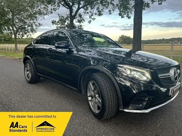 Used Mercedes GLC250 AMG line 2019 Black SUV