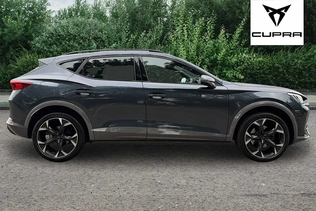 Used Cupra Formentor 150 HP (110 kW) 2024 Magnetic tech grey SUV
