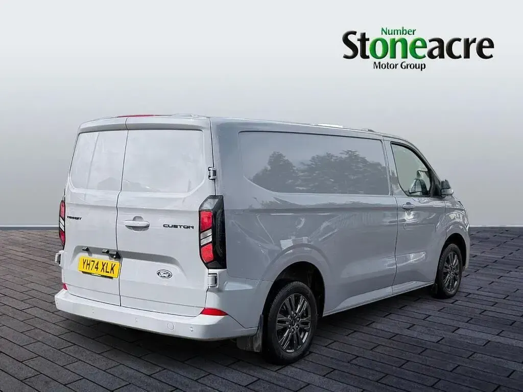 Used Ford Transit Custom Limited 136 HP (100 kW) 2024 Grey Van