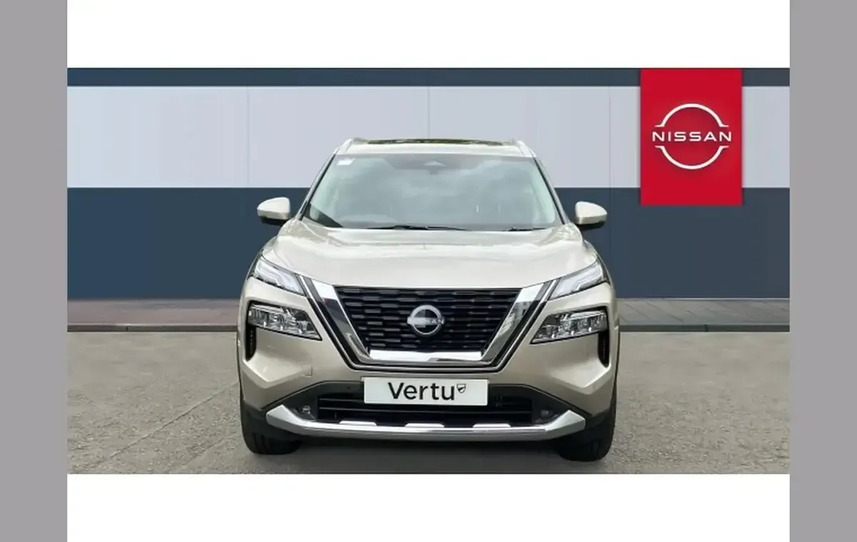 New Nissan X-Trail Tekna 213 HP (156 kW) 2026 Silver SUV