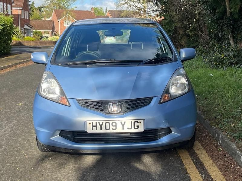 Begagnad Honda Jazz ES 100 HK (73 kW) 2009 Blå Halvkombi