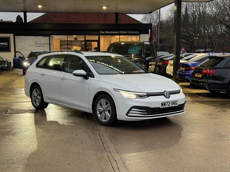 White Used 2023 VW Golf VIII Life Estate | £10,472 (Fair price) - Image 1/1