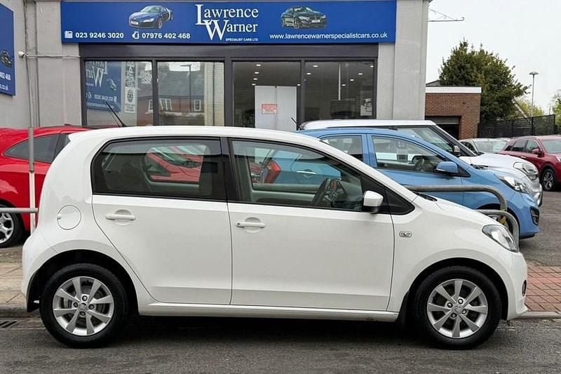 Used Skoda Citigo Elegance 75 HP (55 kW) 2014 White Hatchback