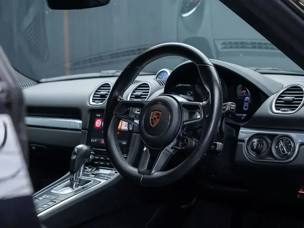 Used Porsche 718 Cayman 2019 Black Coupe