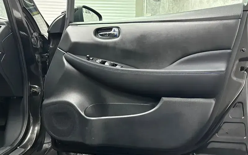 Used Nissan Leaf 110 kW (150 HP) 2018 Black Hatchback