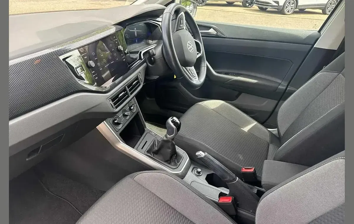 Used VW Polo Life 95 HP (69 kW) 2023 Grey Hatchback