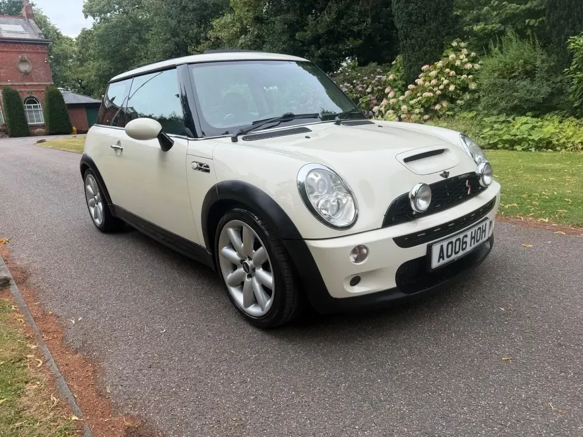 Used Mini Cooper S Hatch 2006 White Hatchback
