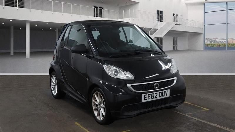 Used Smart ForTwo Cabrio Passion 71 HP (52 kW) 2013 Black Cabriolet