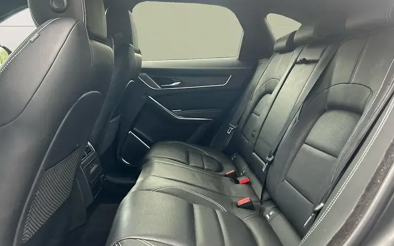 Used Jaguar F-Pace R-Dynamic 204 HP (150 kW) 2022 Black SUV