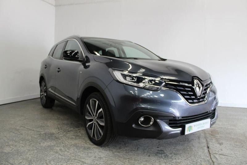 Grey Used 2016 Renault Kadjar Signature SUV | £7,995 (Fair price) - Image 1/3