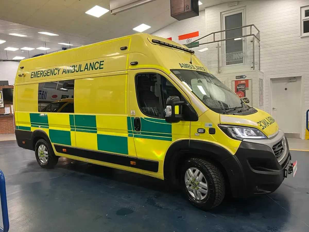 Used Fiat Ducato 180 HP (132 kW) 2020 Yellow Van